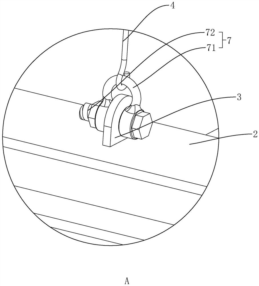 Bracket for large building concrete roof refurbishment and renovation and roof removing method thereof