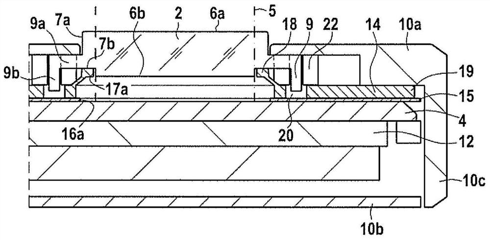 Peripheral having at least one transparent key comprising a flexible membrane