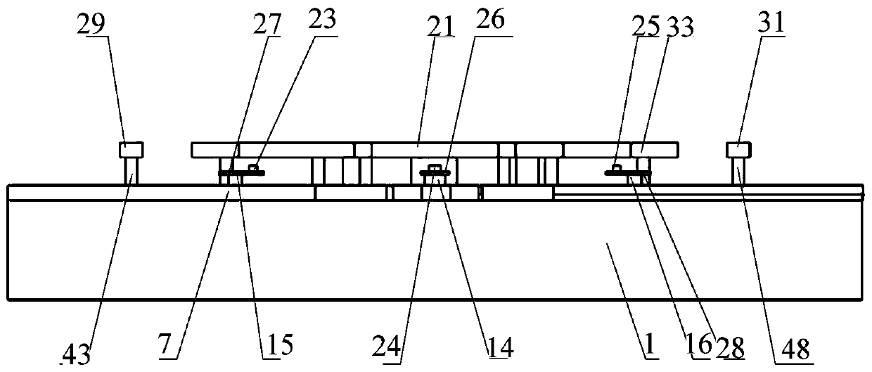 A cross-type single-pole three-throw switch