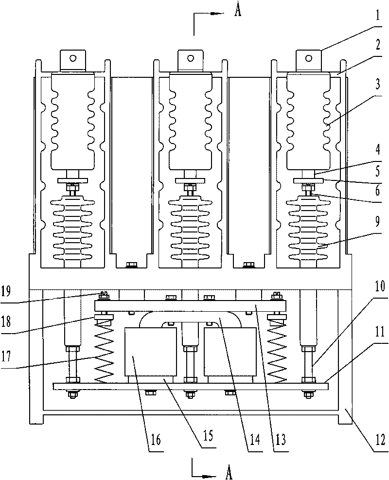 High-voltage three-pole AC vacuum contactor
