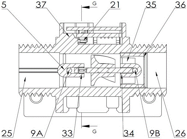 Photoelectric opposite injection type turbine flow meter and probe embedded injection molding process thereof