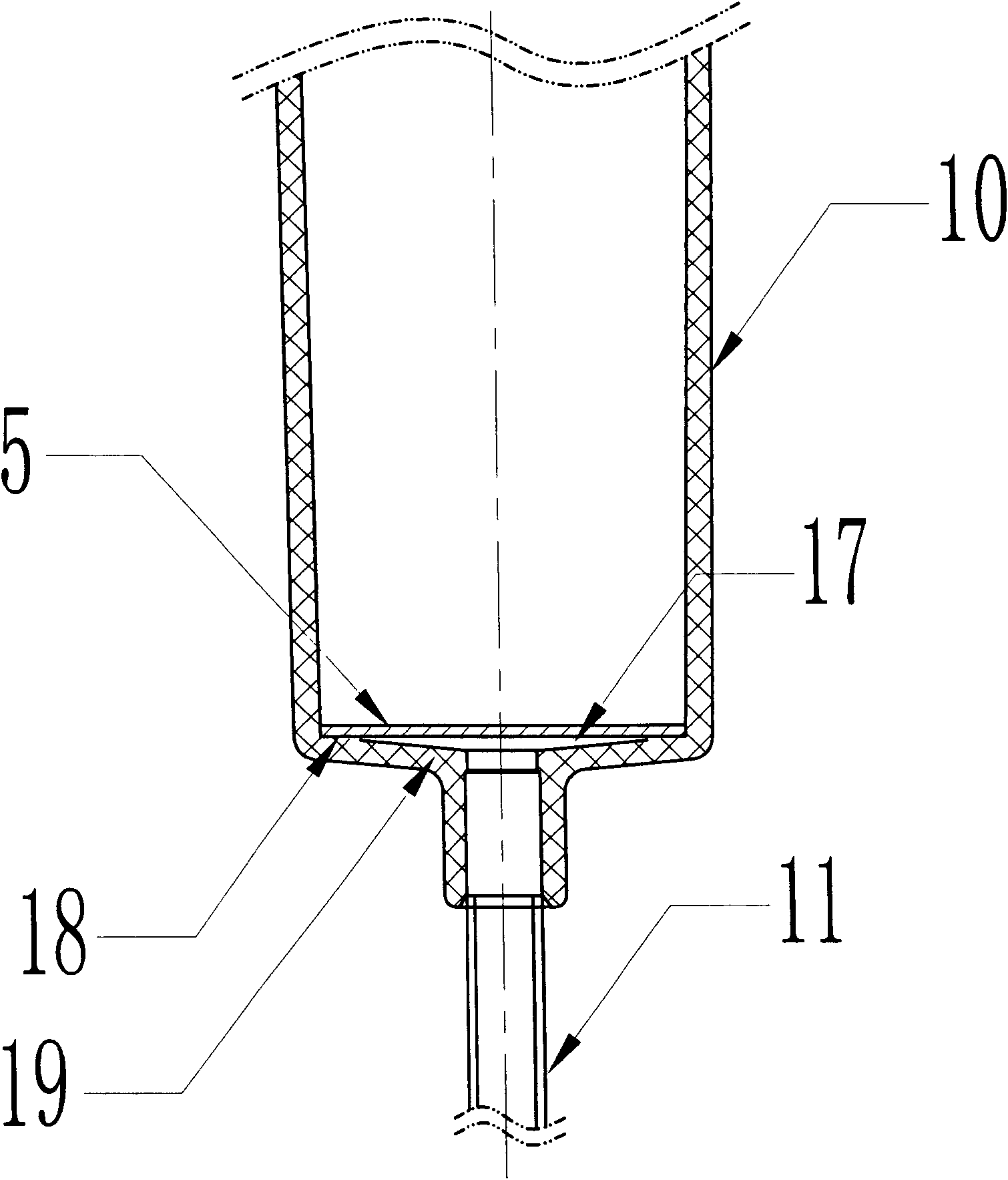 Automatic exhaust blood-return-resistant infusion apparatus