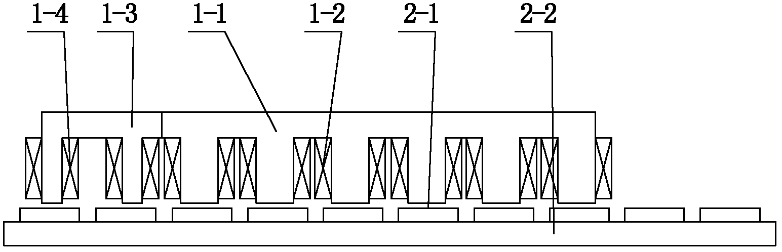 Thrust fluctuation active compensation type linear permanent magnet synchronous motor