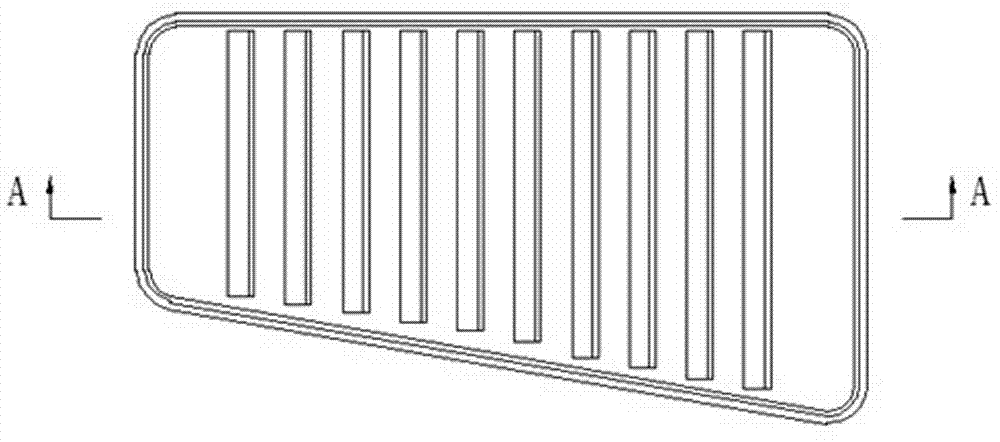 Multi-point spot welding machine for oil baffle