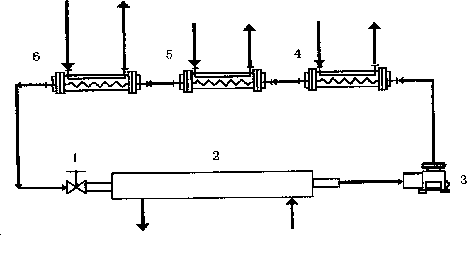 Low-temperature refrigerating method using carbon dioxide as circulating working substance and heat pump system thereof