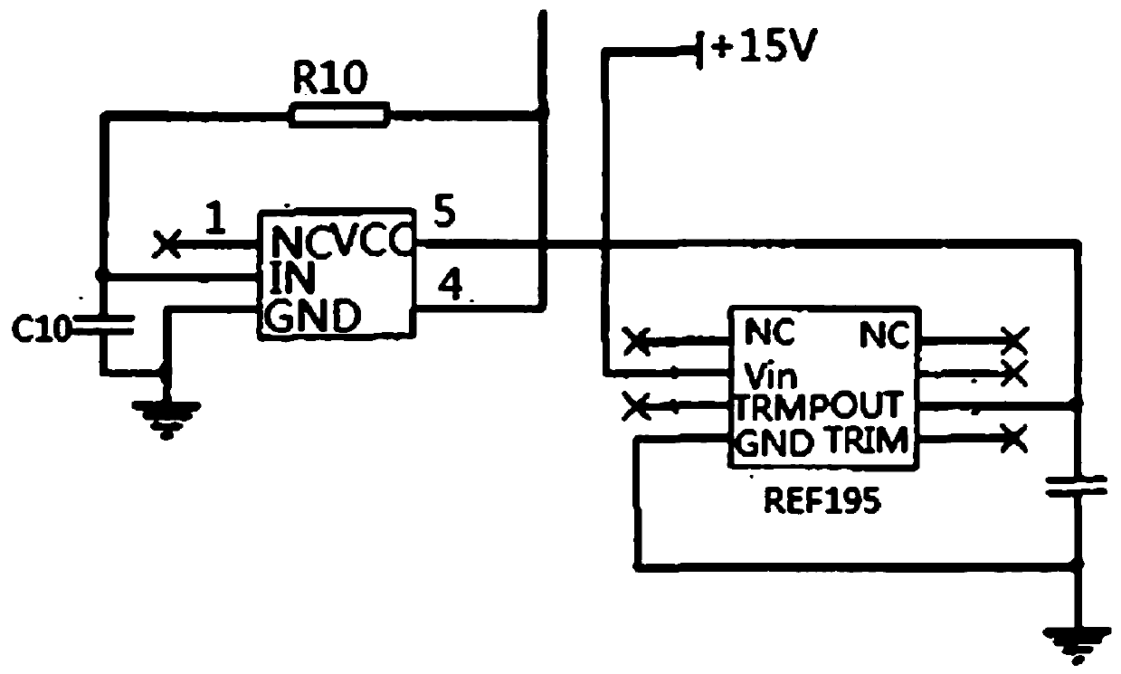 Silicon micromechanical gyroscope signal processing circuit