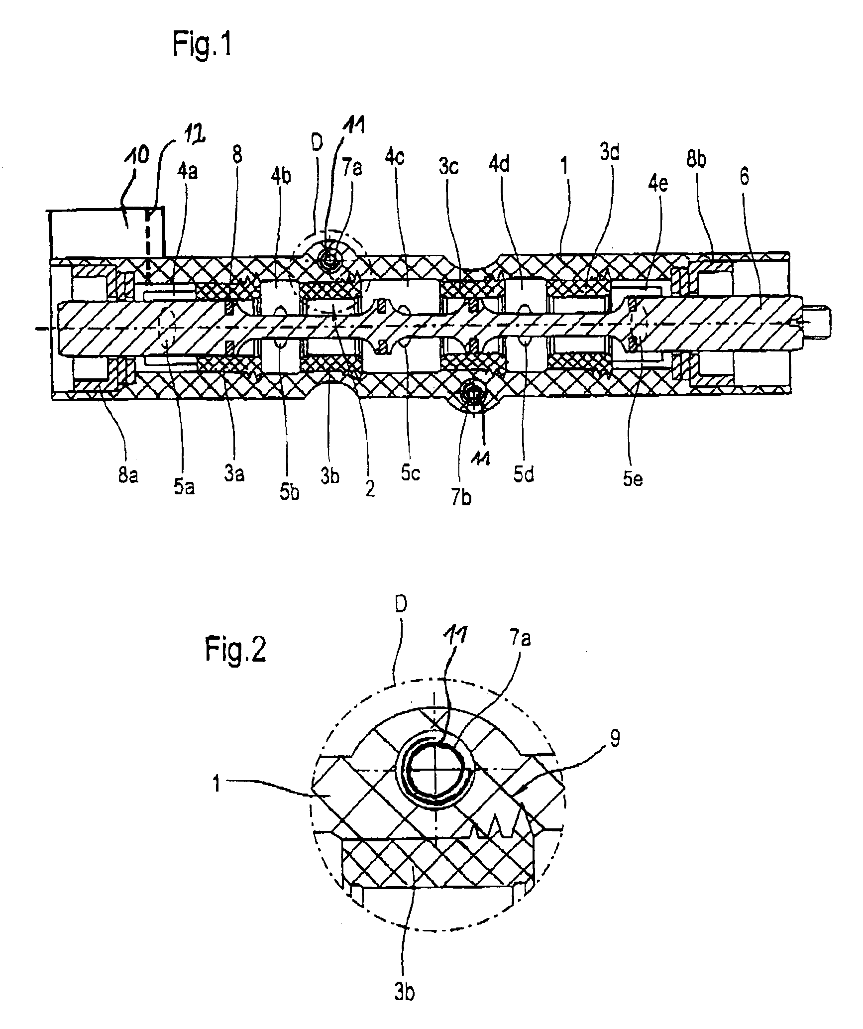 Pneumatic gate valve with an injection-molded valve housing