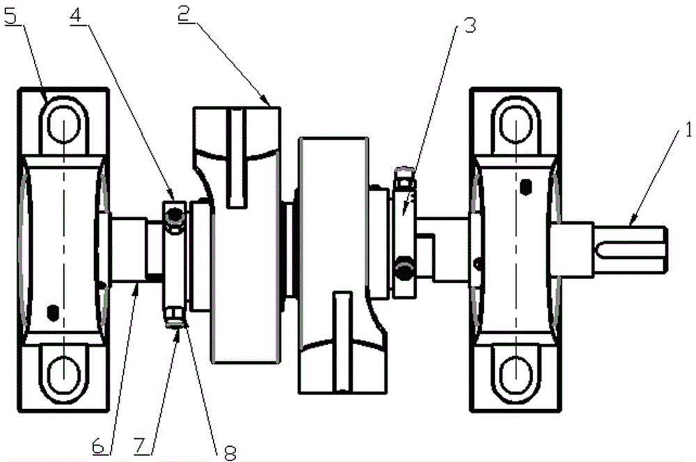 Adjusting mechanism for eccentric radius of eccentric crankshaft