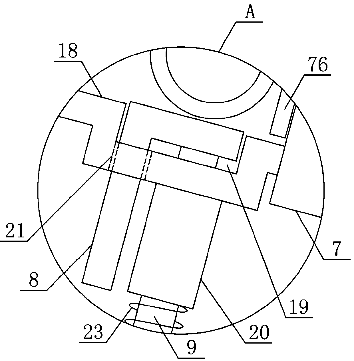 Automatic machining device for metal round pipes