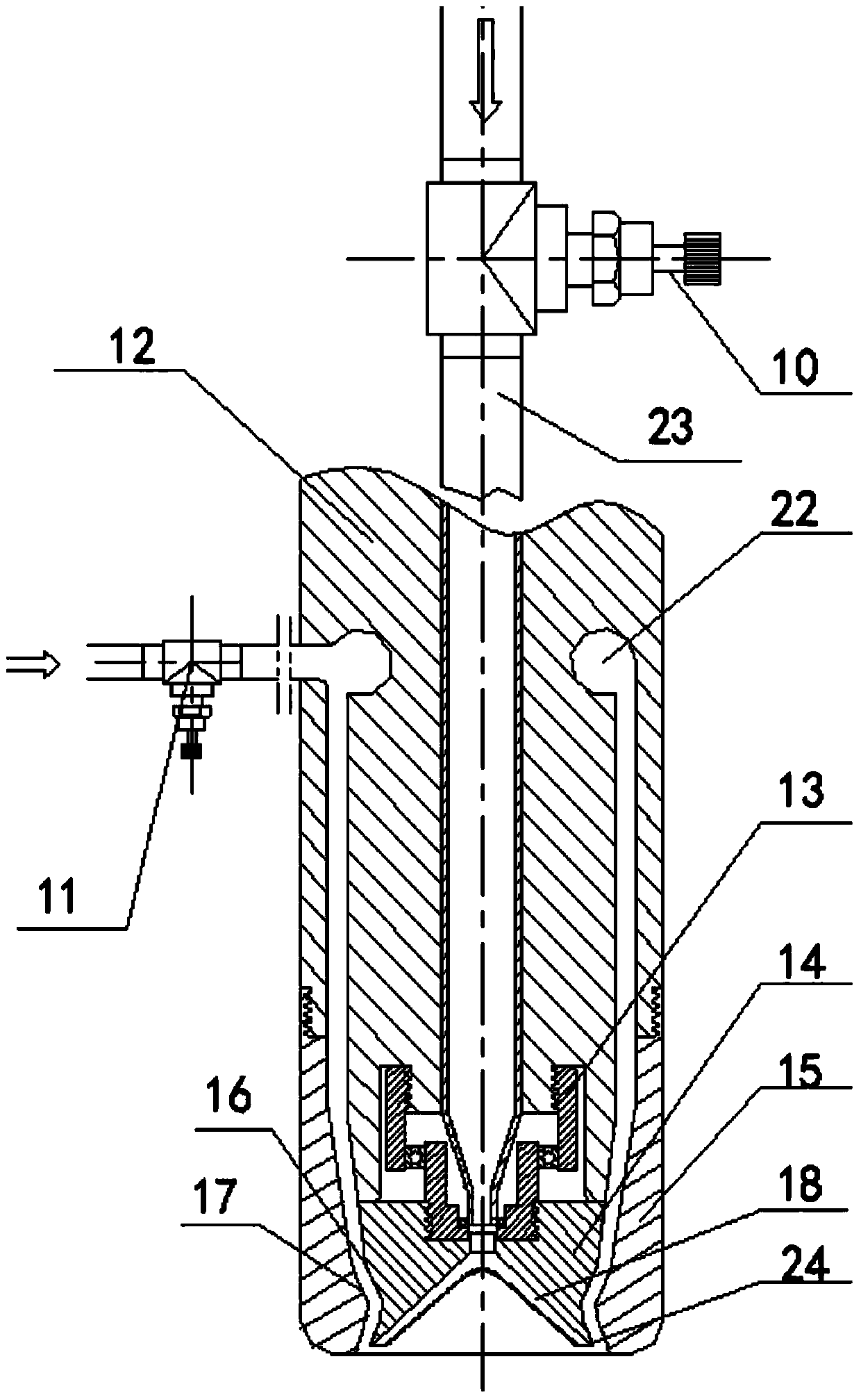 Automatic-rotating electrostatic spinning device assisted by high-pressure airflow and provided with nozzle
