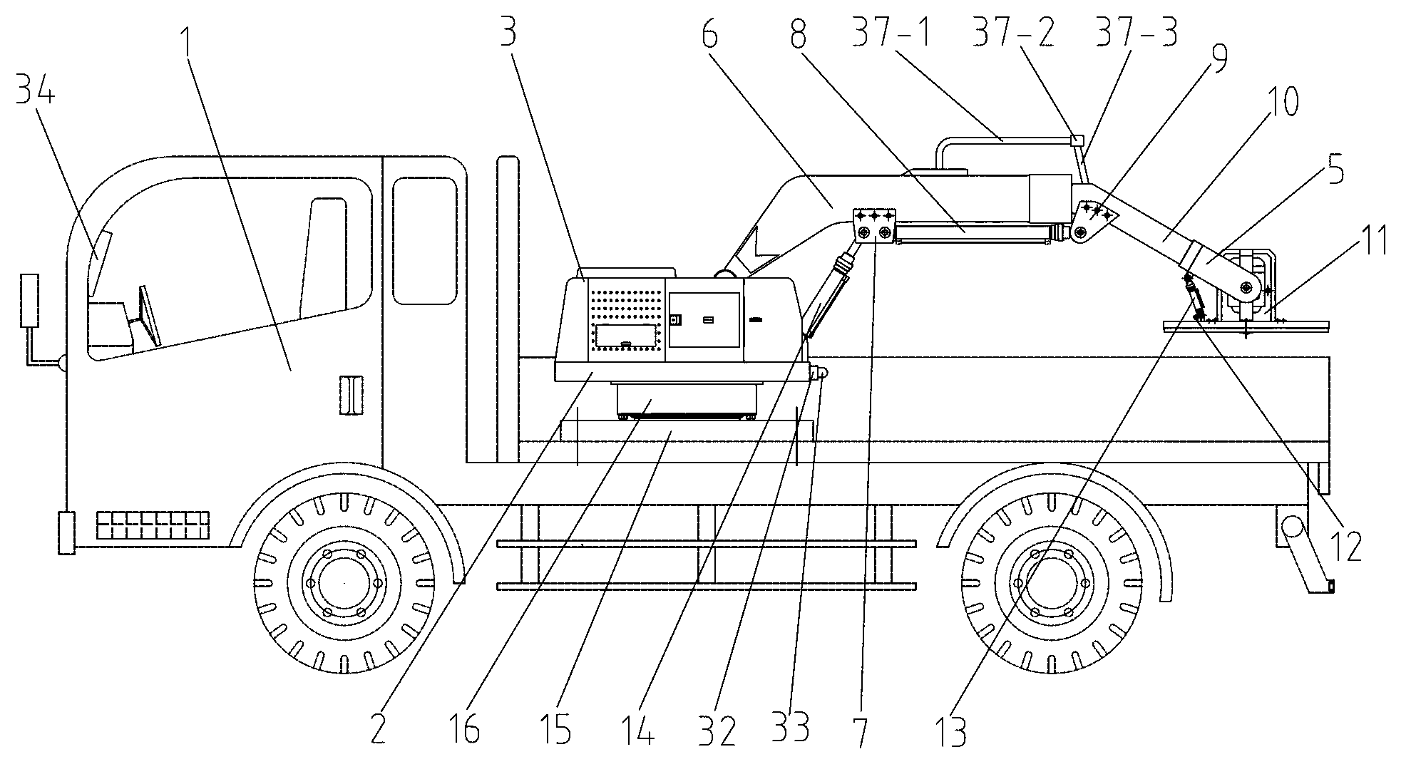 Vehicle-mounted type jujube tree trimmer