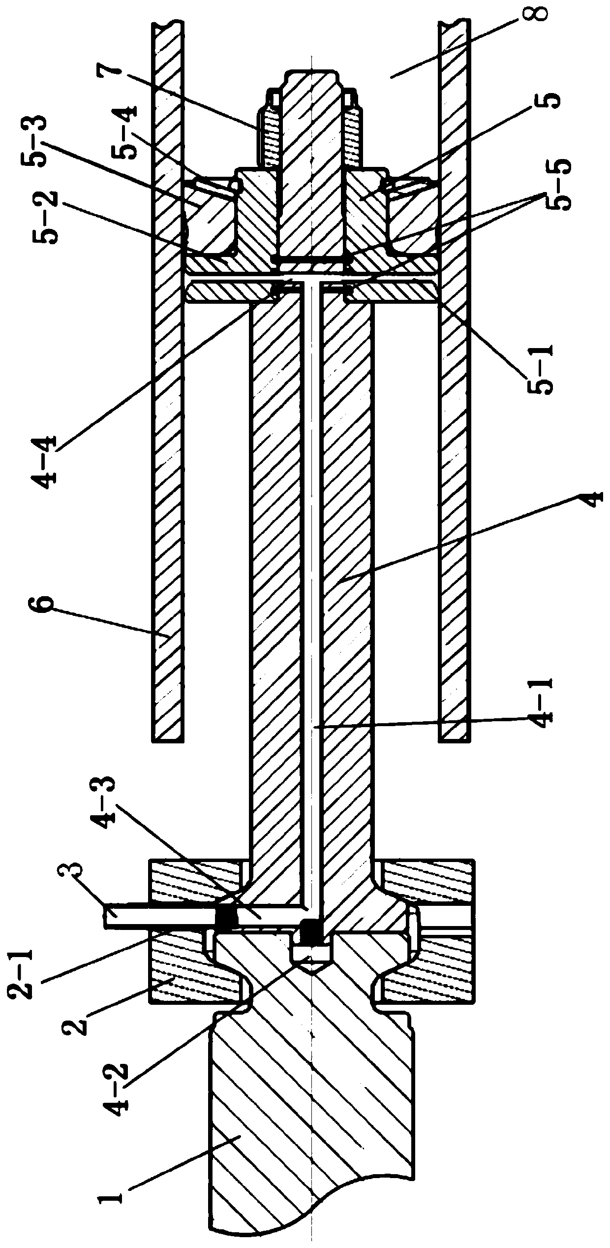 Follow-up spray cooling structure of piston of drilling pump