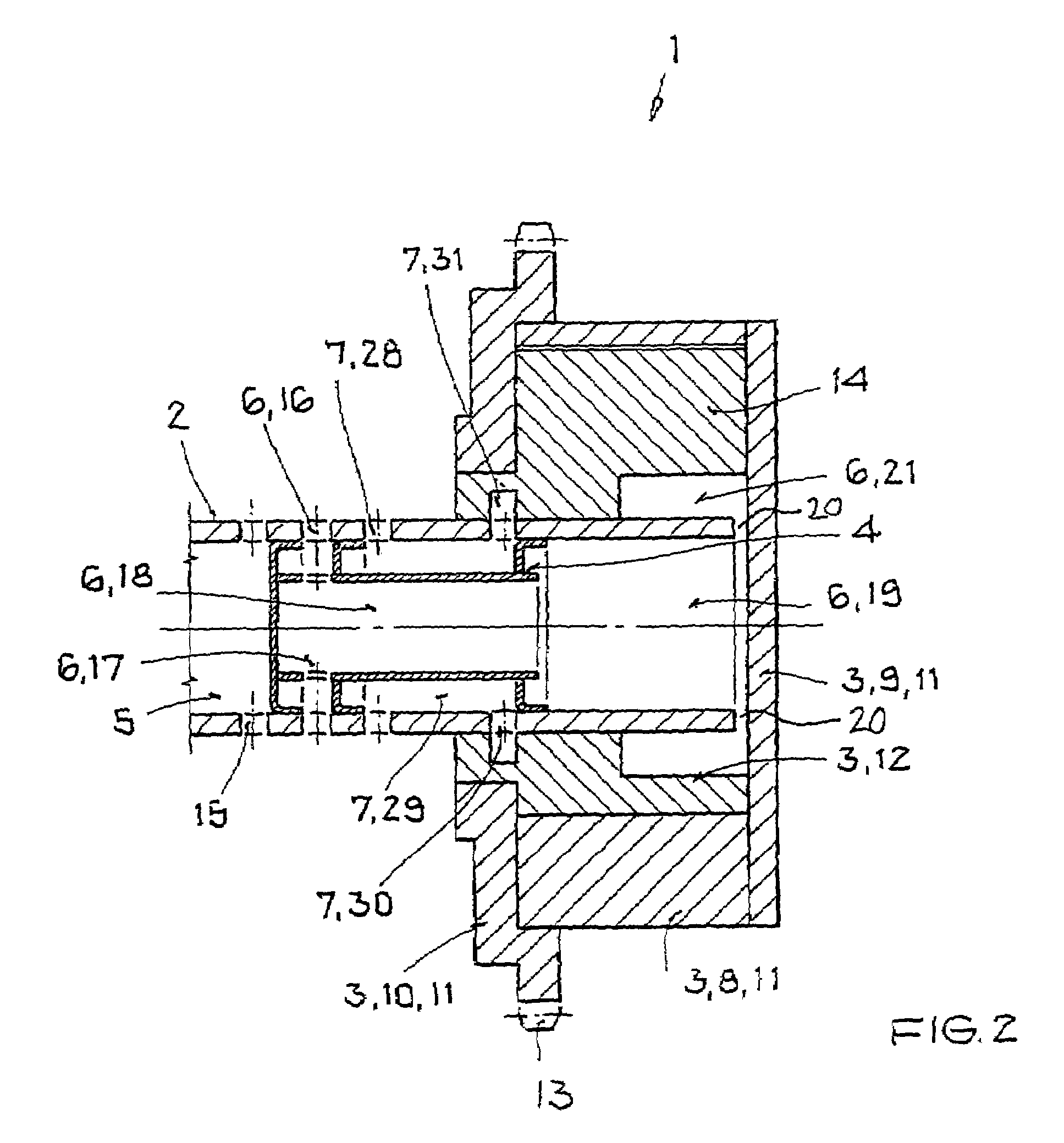 Camshaft adjuster for an internal combustion engine having hydraulic medium guides