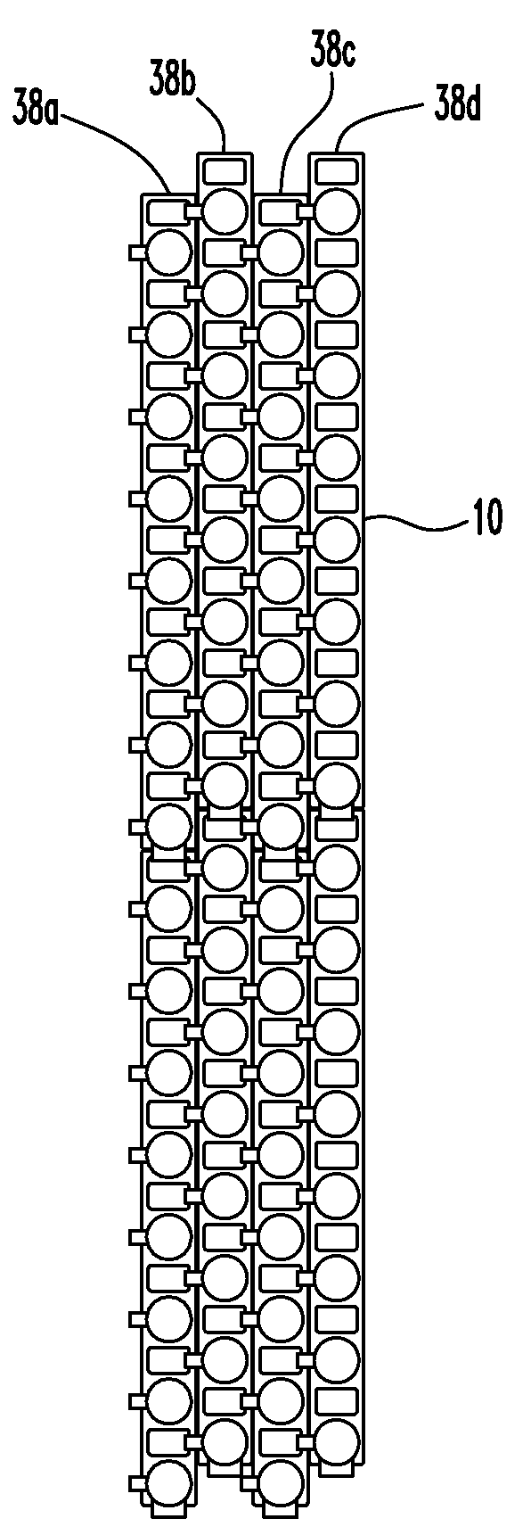 Ski mat and tile member for forming the ski mat