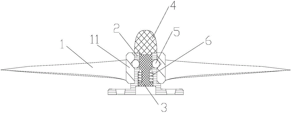 Self-locking mechanism for fast disassembly and assembly of propeller