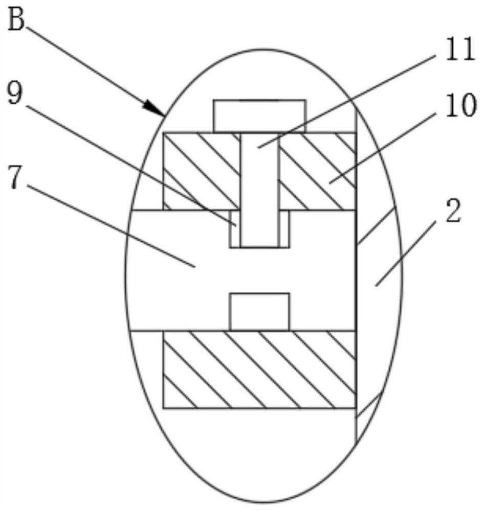 Cleaning device for resonator production