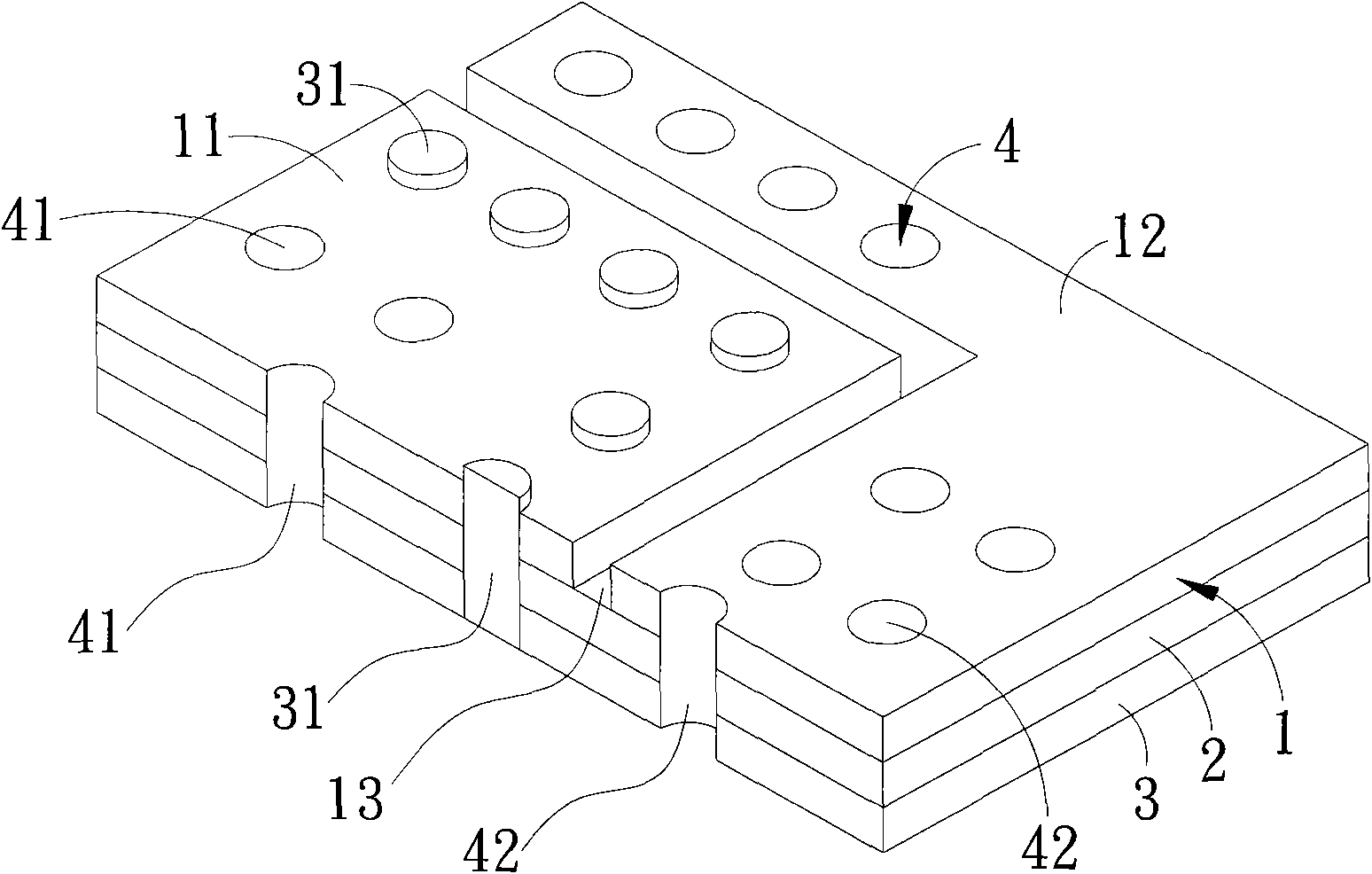 Communication device and circuit board structure thereof