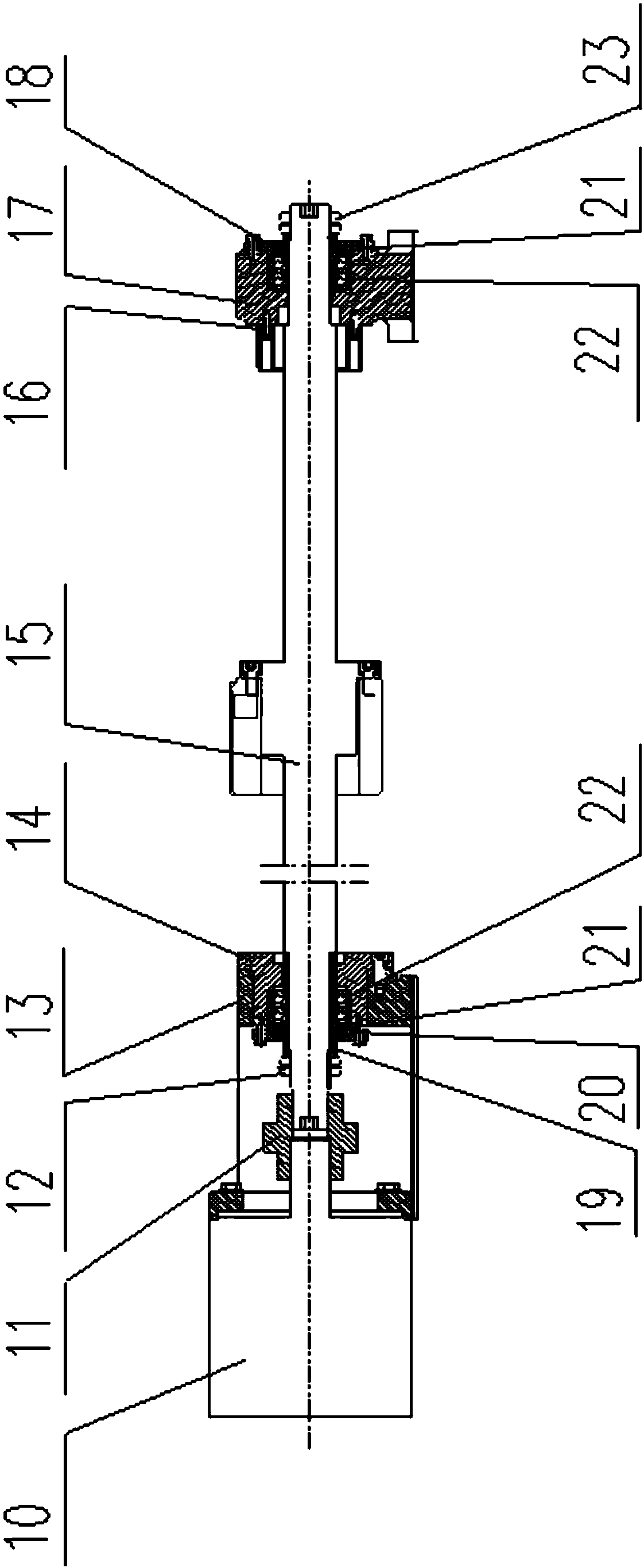 Movable feeding device for cross slide seat