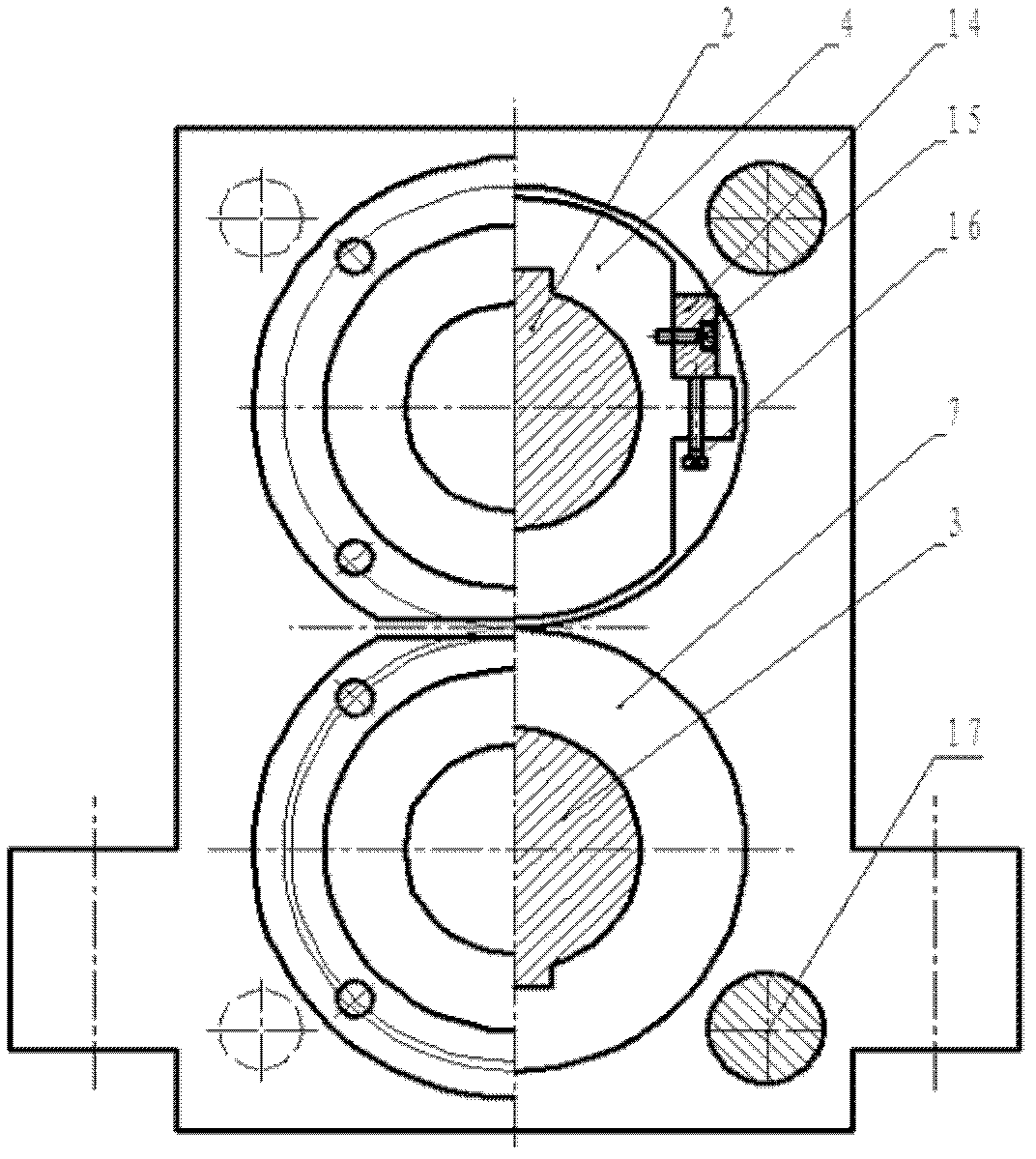 Circle shearing machine capable of determining width and smashing edges of lead belt for storage battery