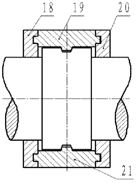 Circle shearing machine capable of determining width and smashing edges of lead belt for storage battery