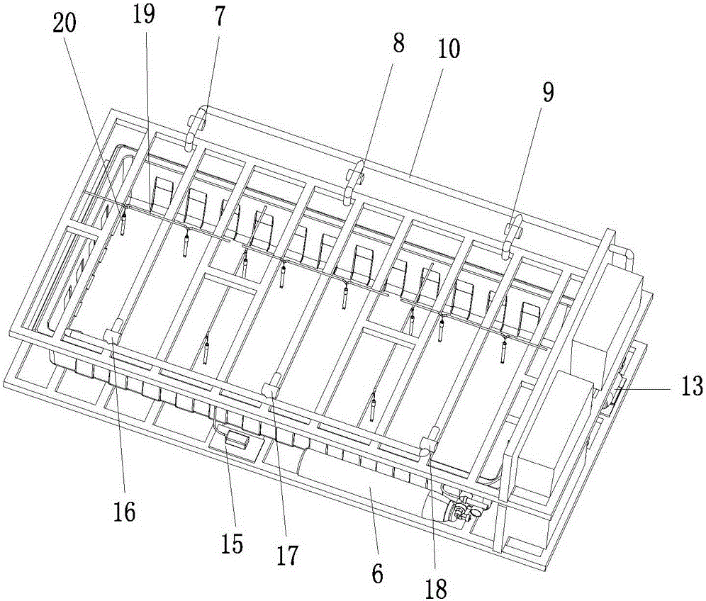 Water circulating system for soilless planting