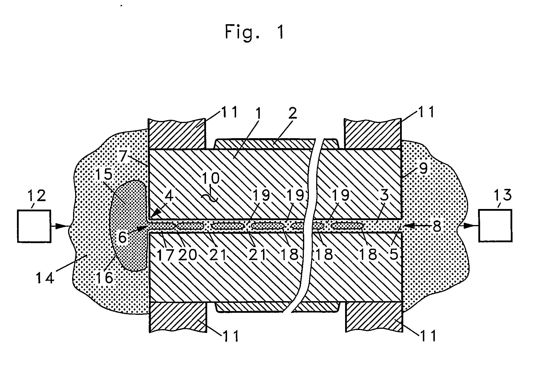 Flow restrictor and system for delivering a flow of liquid in a microcapillary