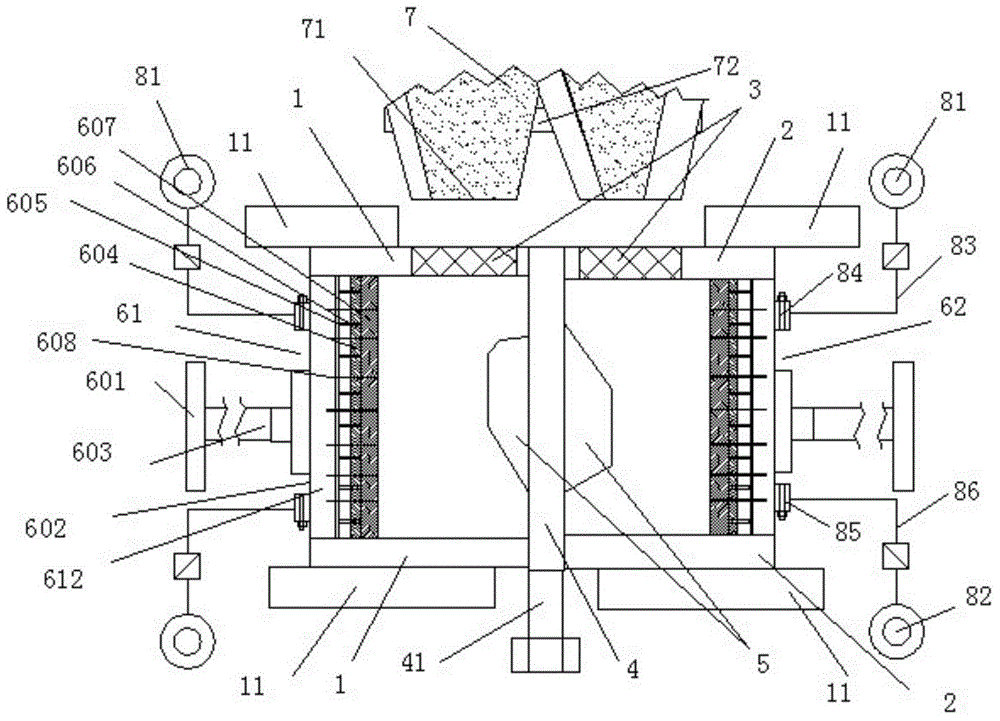 Transformation impact case-free tightly molding device and method for molding by using same