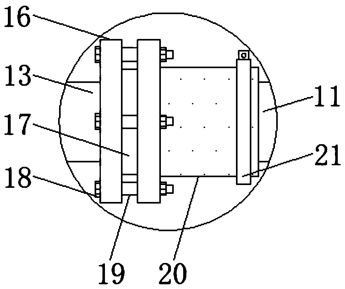 Ozone disinfection device and using disinfection method