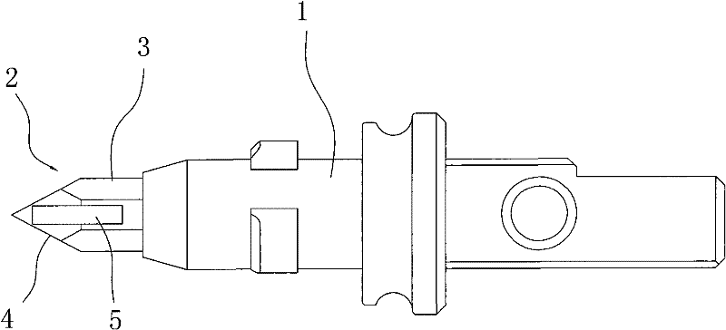Puncture component for beverage extraction device