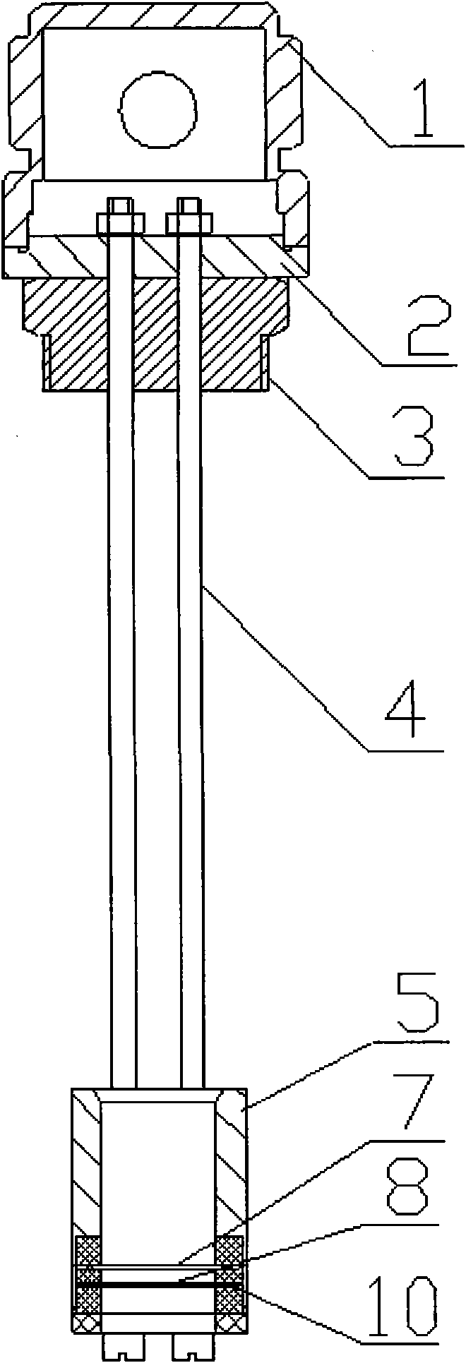 On-line measurement device of crude oil water content of wellhead