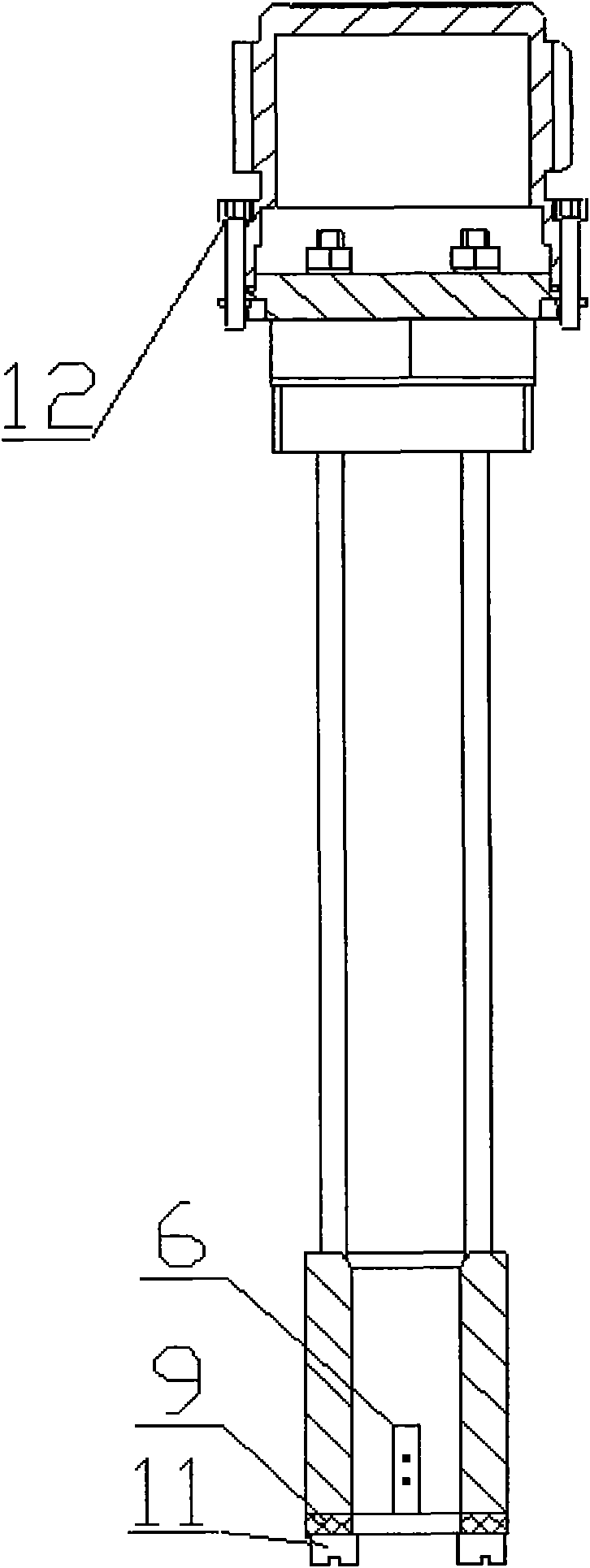 On-line measurement device of crude oil water content of wellhead