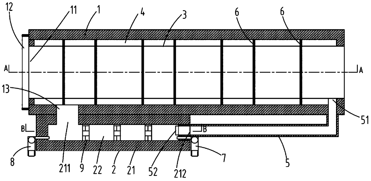 A combustible gas recycling heat treatment furnace