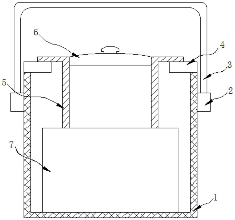 Intelligent constant-temperature transfer device for medical traditional Chinese medicine liquid