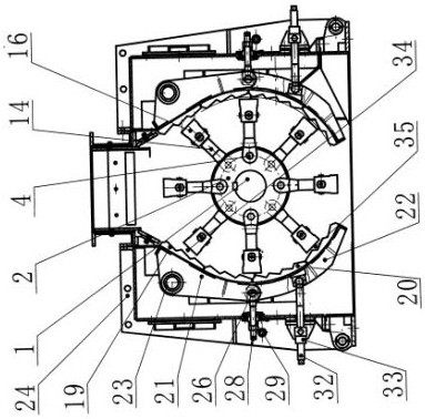 Bidirectional reversible fine crusher capable of conveniently adjusting particle size of crushed materials