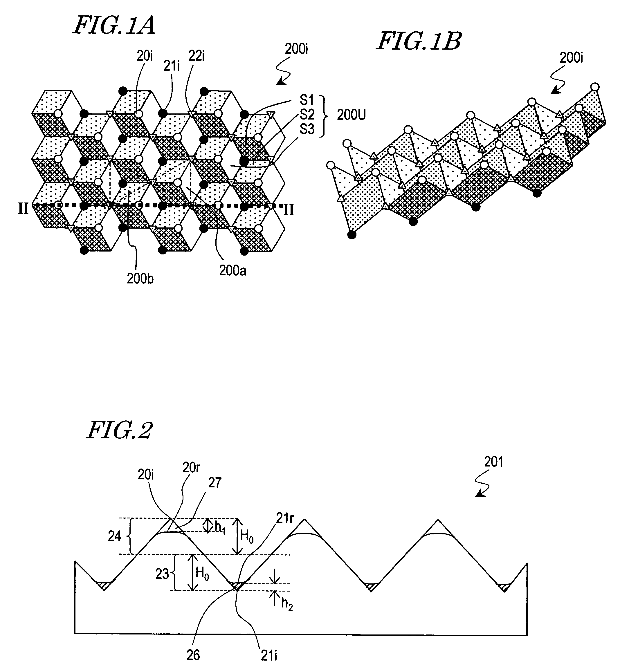Corner cube reflector, method of making the reflector and reflective display device including the reflector
