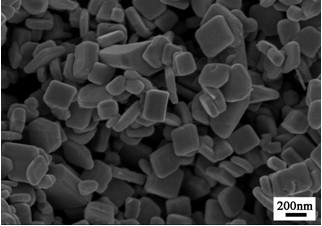 Preparation method for perovskite lead titanate single-crystal nanometer sheet
