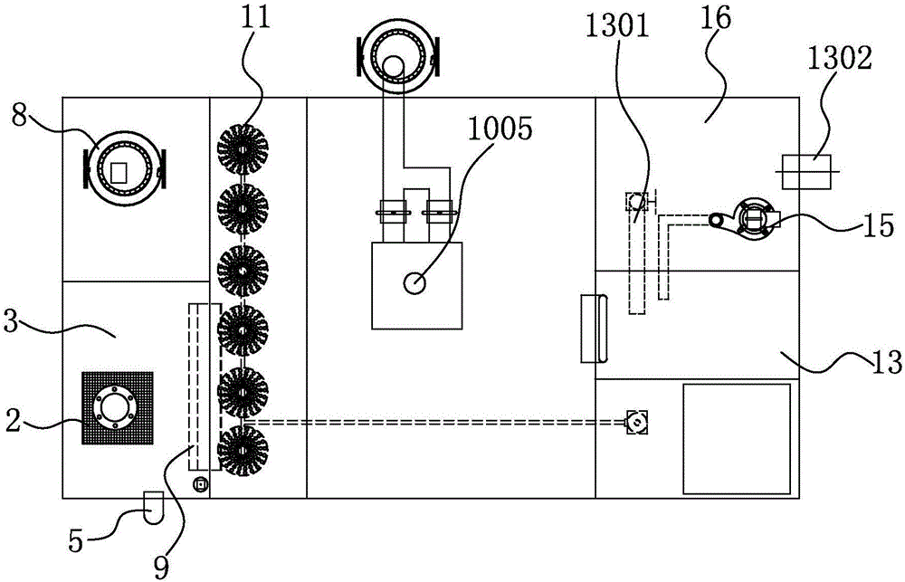 Oily sewage treatment apparatus and treatment method thereof