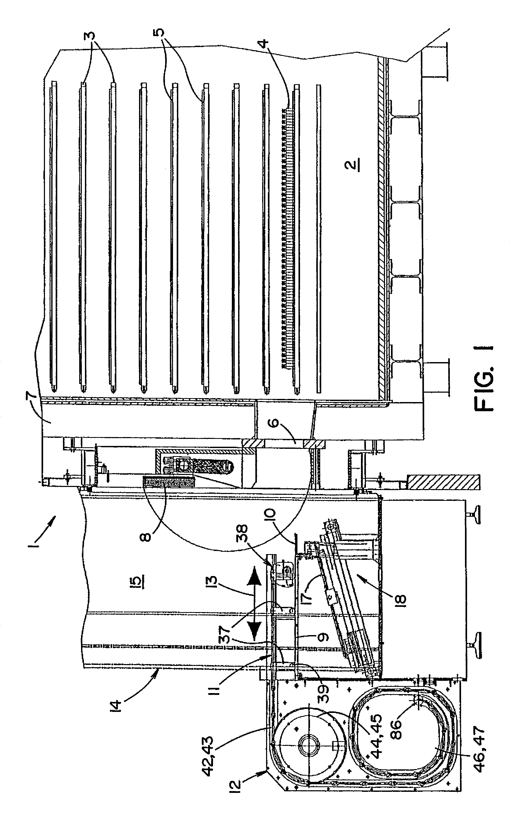Apparatus for loading and unloading freeze-drying chambers