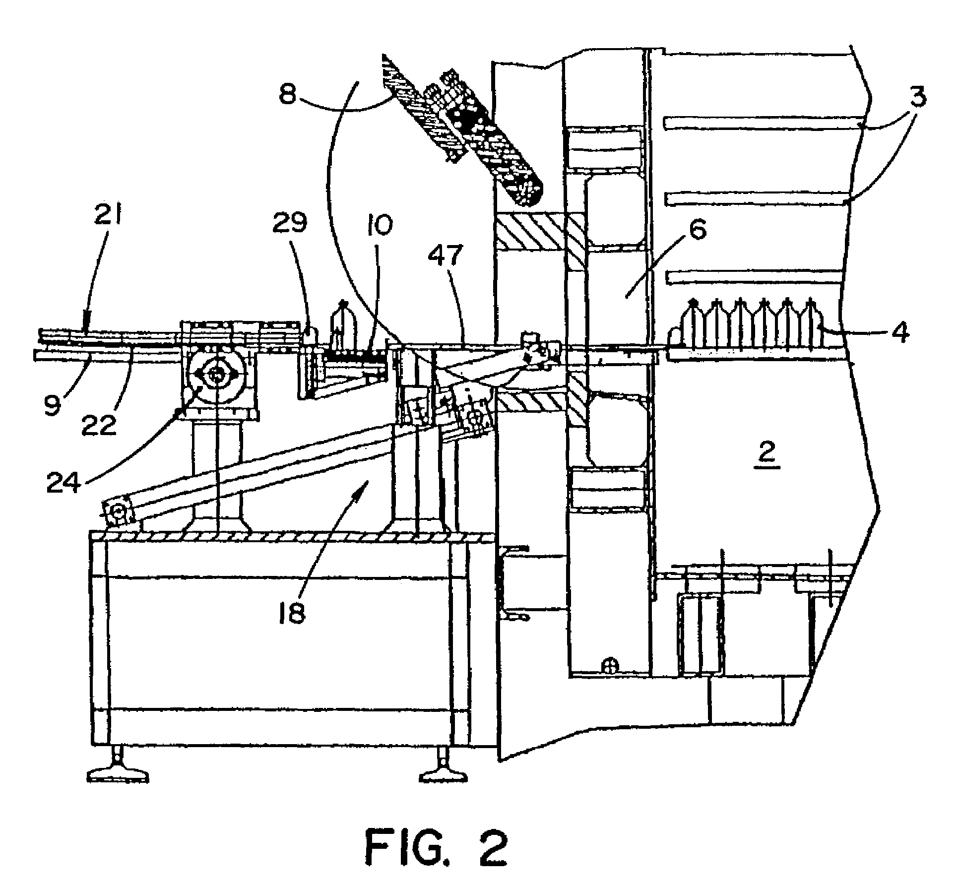 Apparatus for loading and unloading freeze-drying chambers