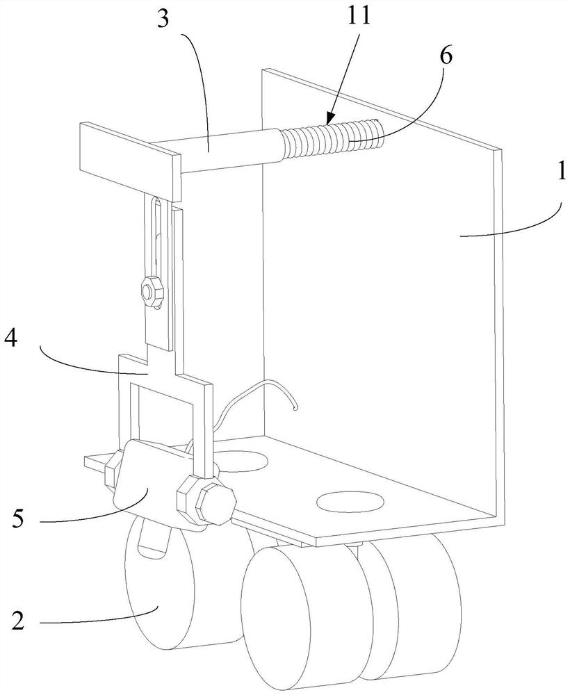 A flaw detection device for the weld seam of the saddle groove partition of the cable saddle