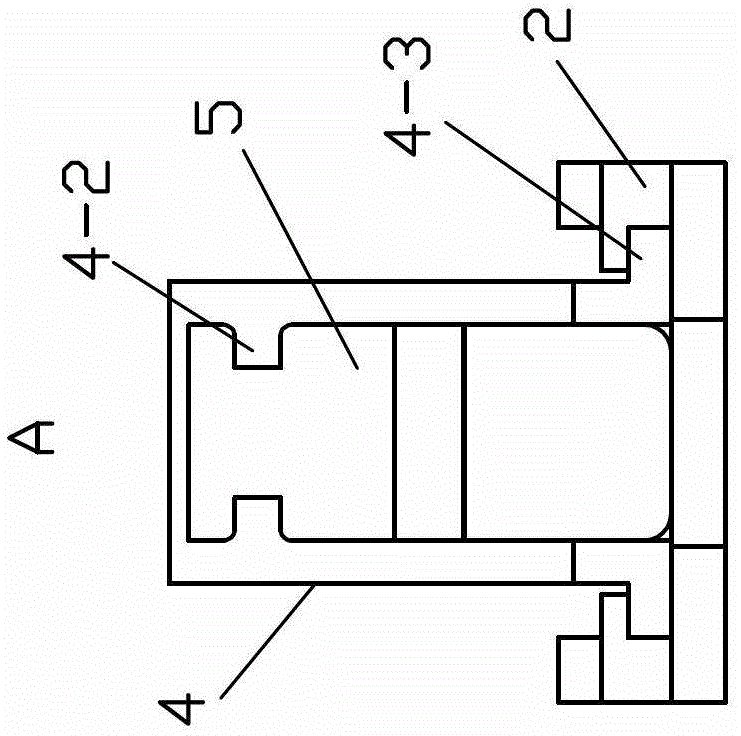 Secondary slider device for mold