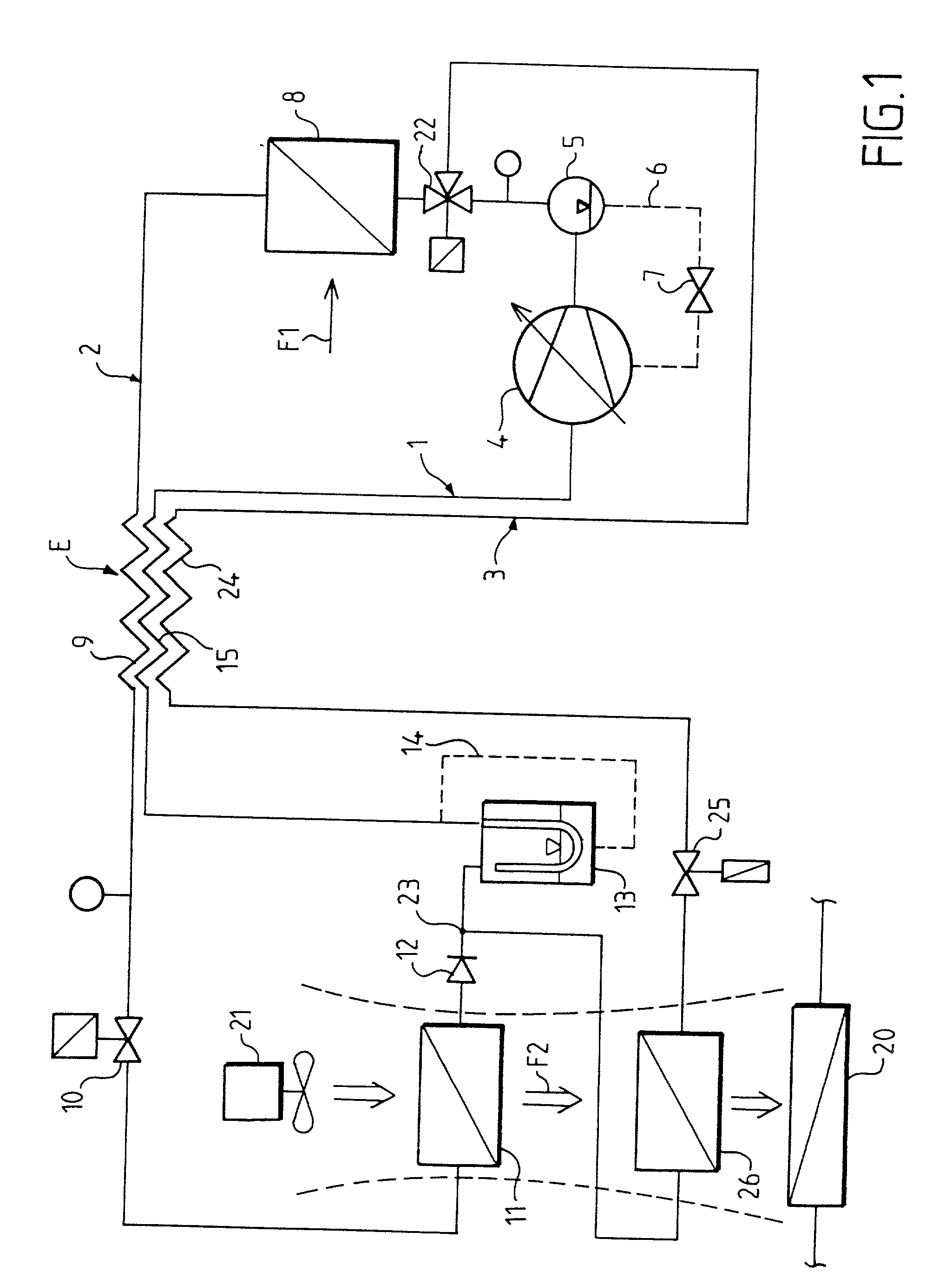 Vehicle air conditioning circuit using a refrigerant fluid in the supercritical state