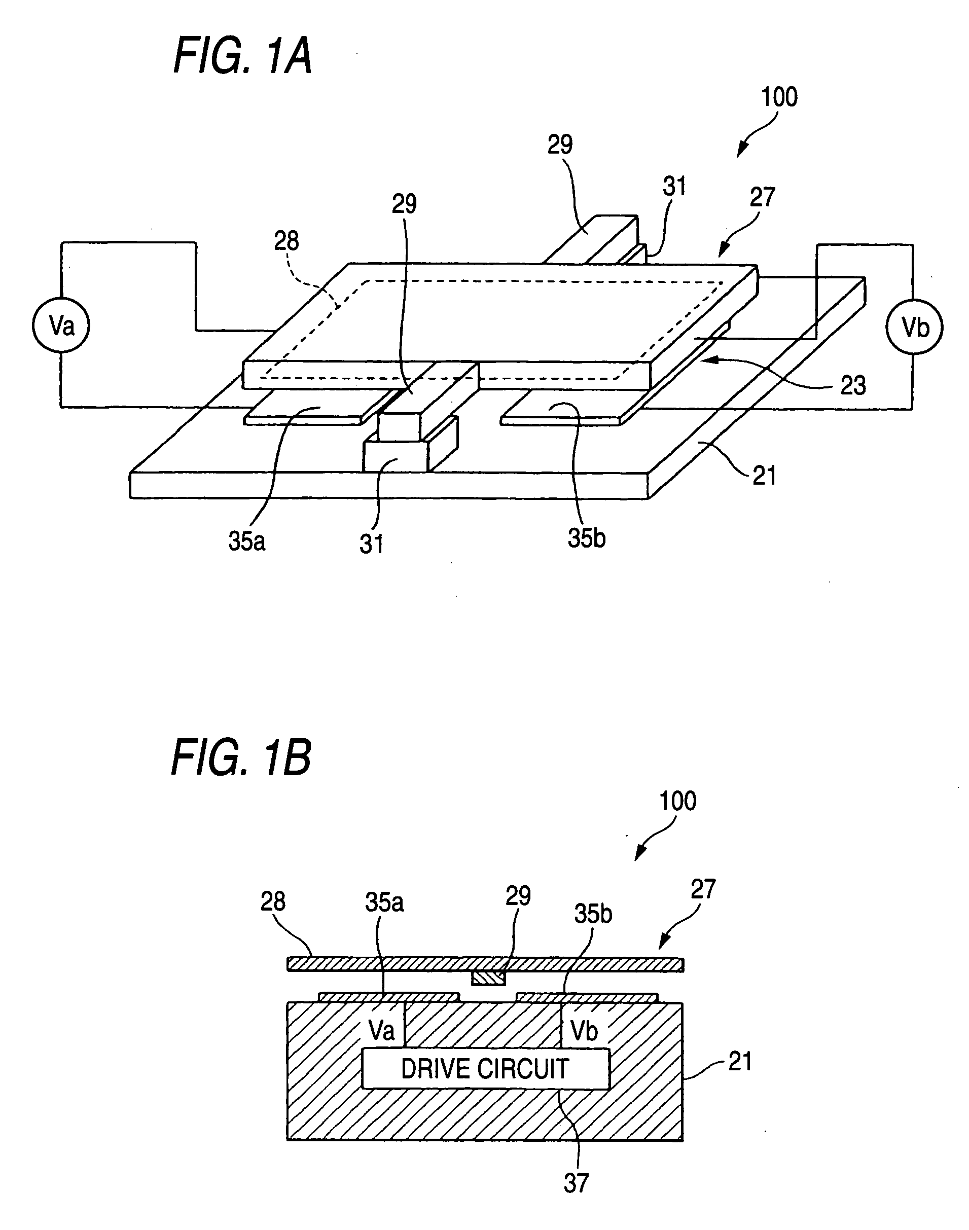 Small thin film movable element, small thin film movable element array and method of driving small thin film movable element array