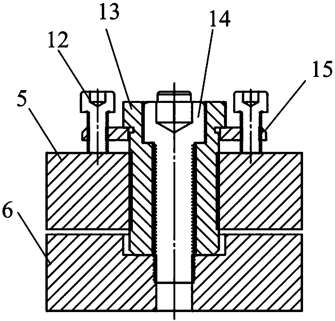 Polishing head leveling device and method