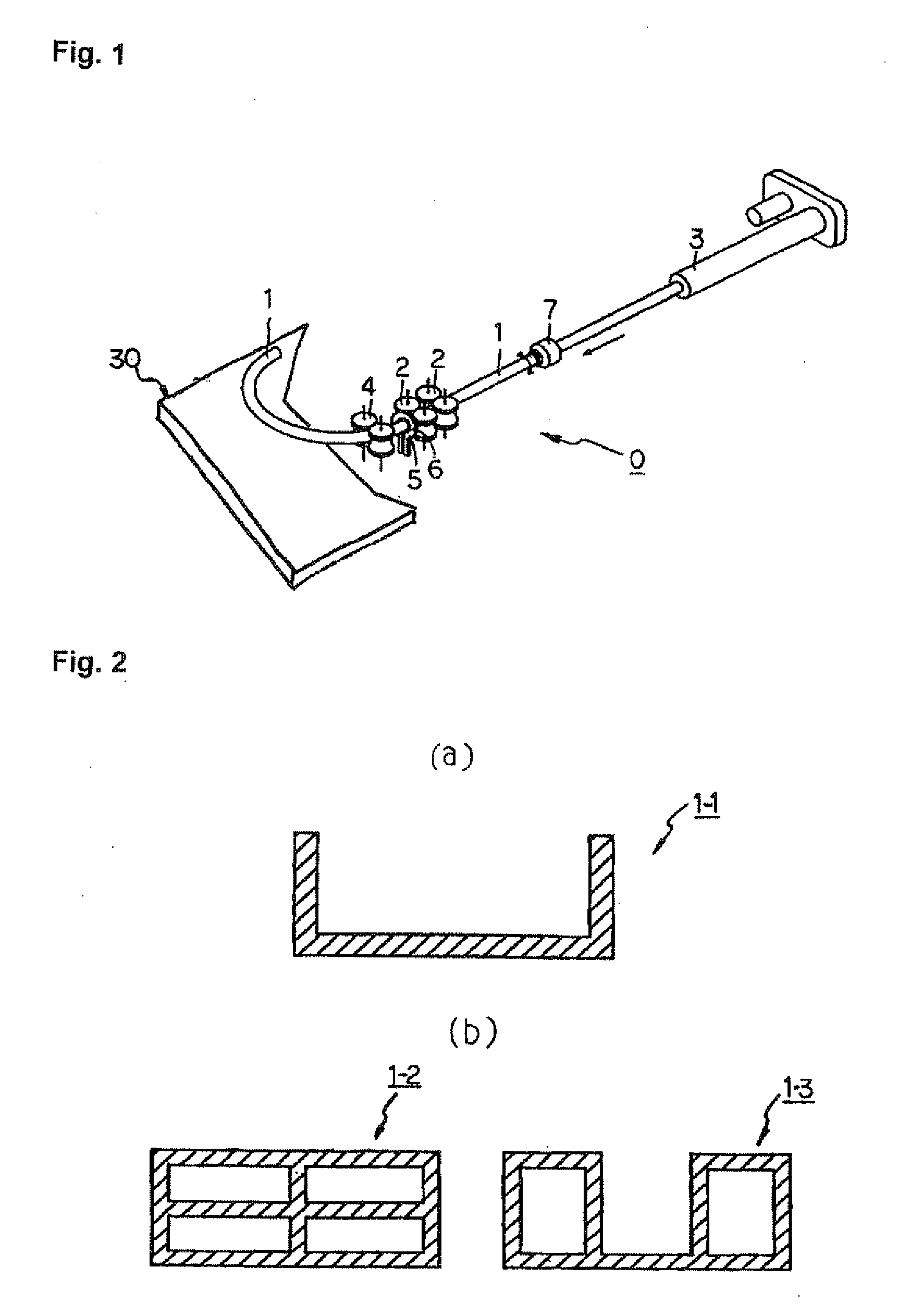 Method of manufacturing a bent product and an apparatus and a continuous line for manufacturing the same