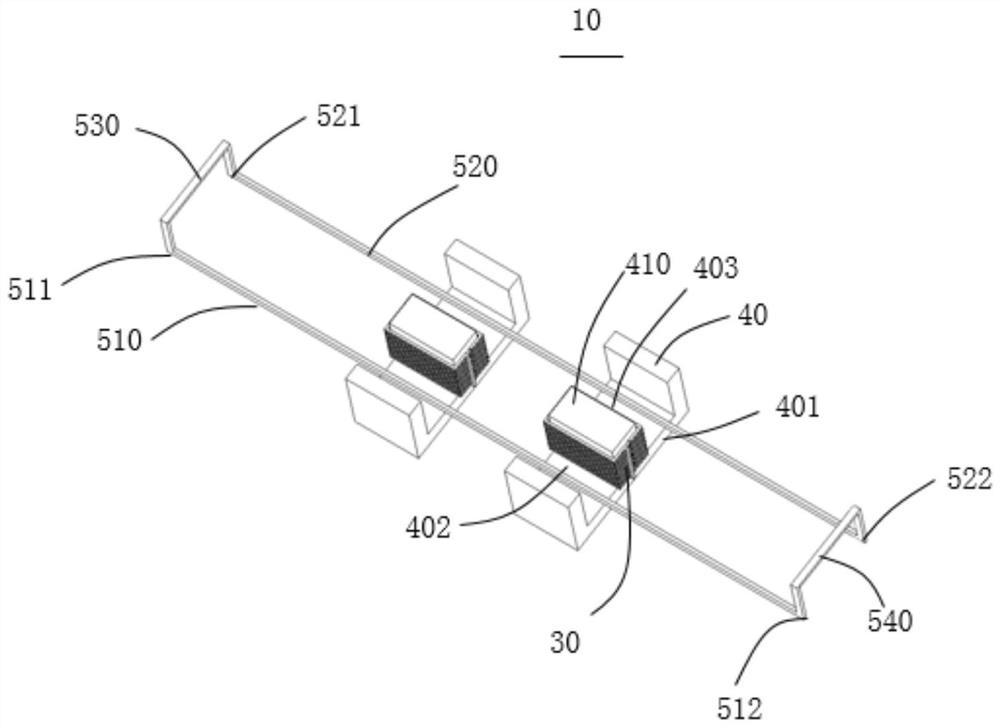 Magnetic coupling mechanism for rail transit wireless power supply