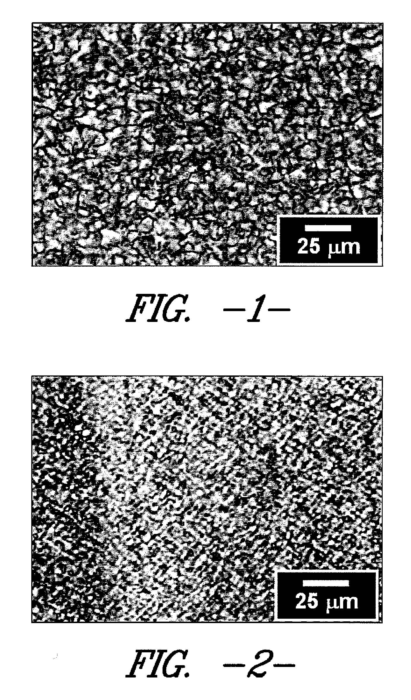 Polymer compositions comprising nucleating or clarifying agents and articles made using such compositions