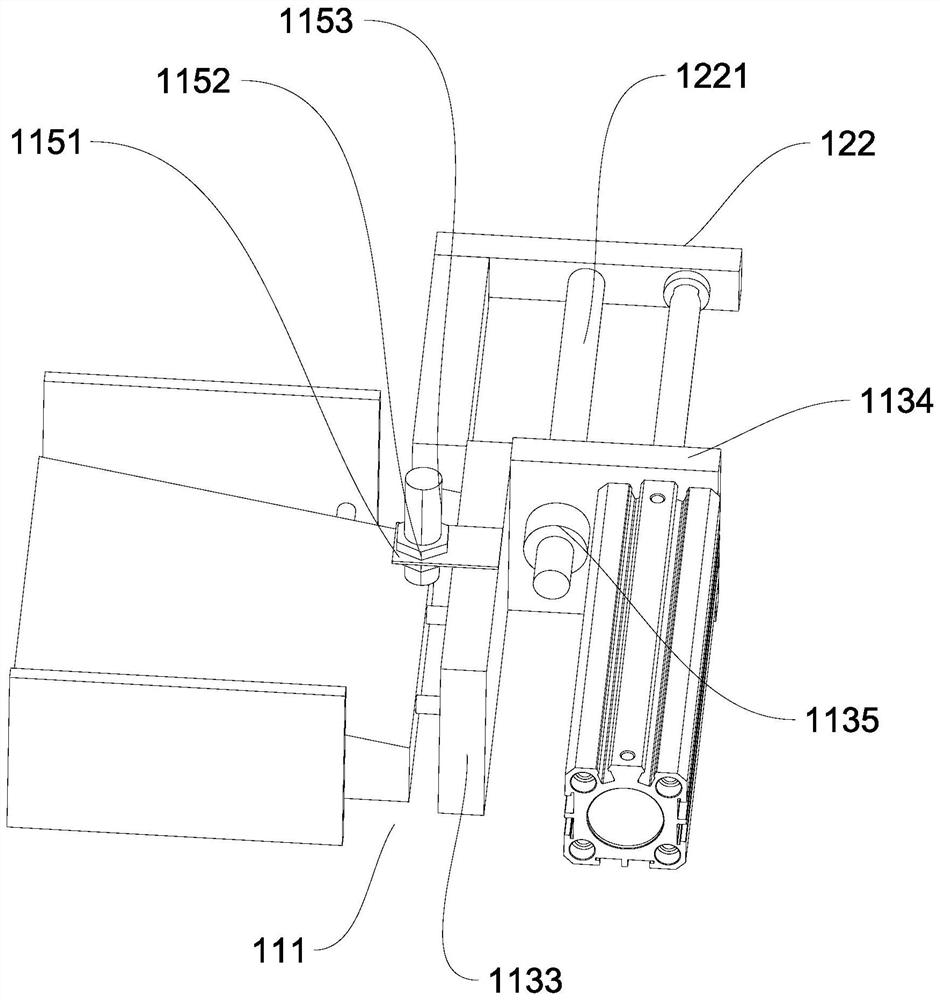 Full-automatic detection reversing mechanism