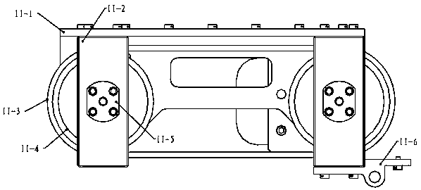 Wire lossless hot stripping device and application method thereof