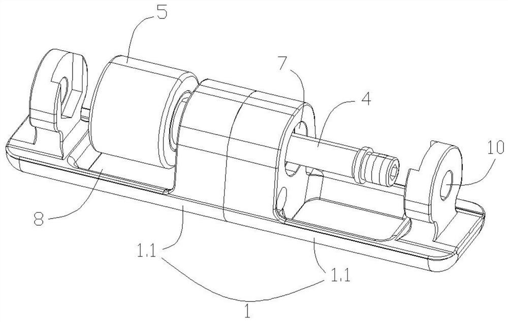 Plastic circular weaving machine supporting structure